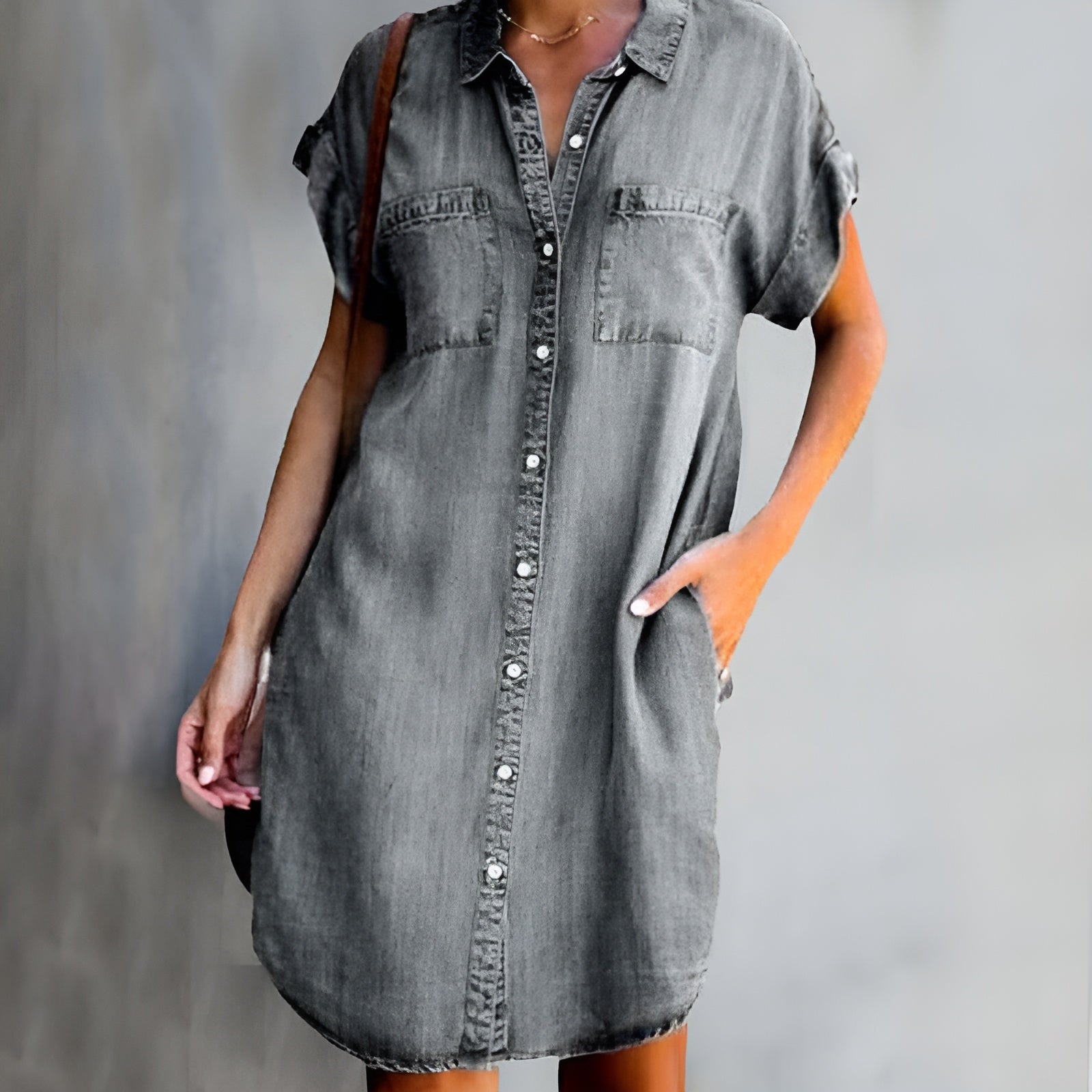 Białaszek™ | Stylowa sukienka z denimu na każdą okazję