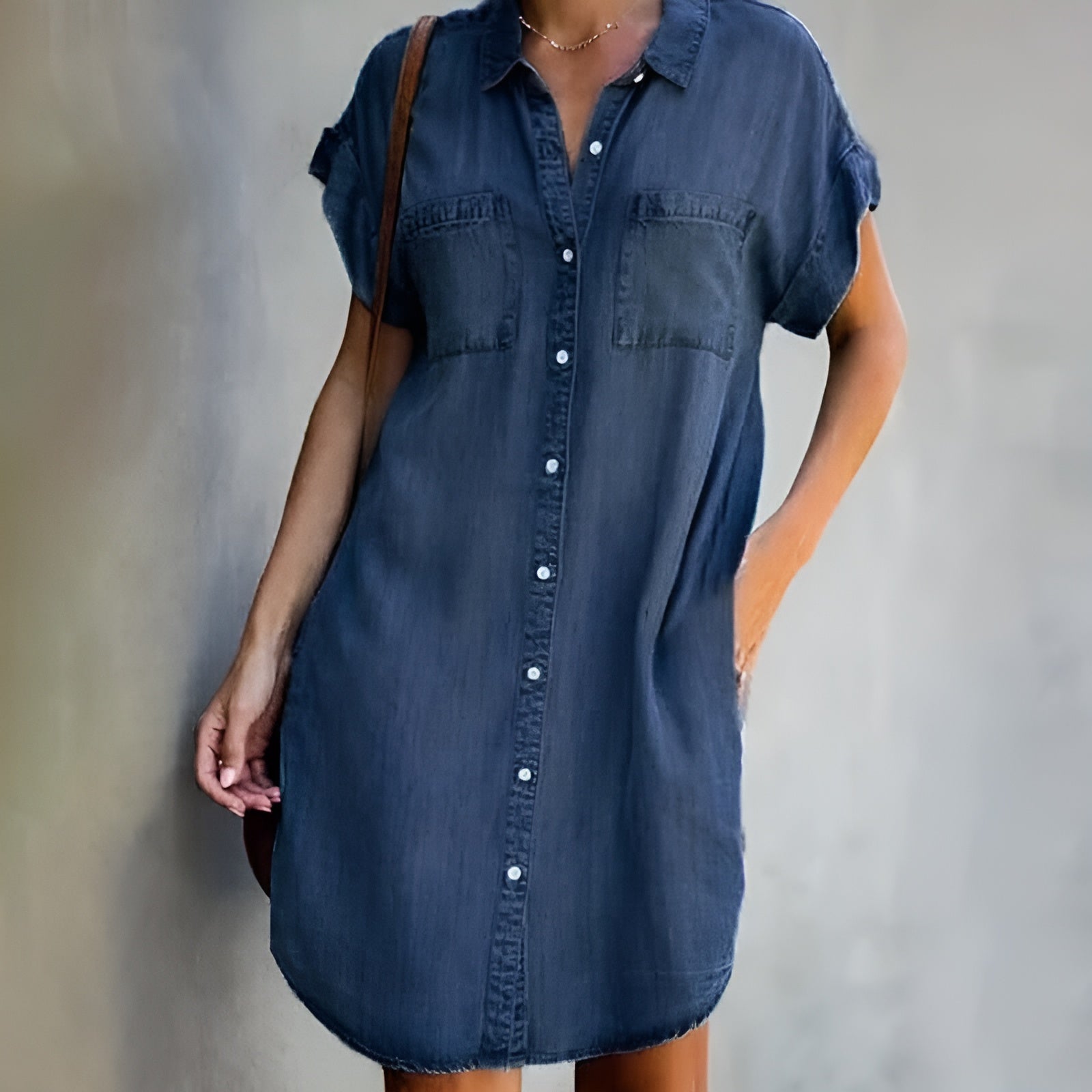Białaszek™ | Stylowa sukienka z denimu na każdą okazję